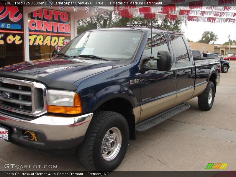 True Blue Metallic / Medium Parchment 2001 Ford F250 Super Duty Lariat Super Crew 4x4