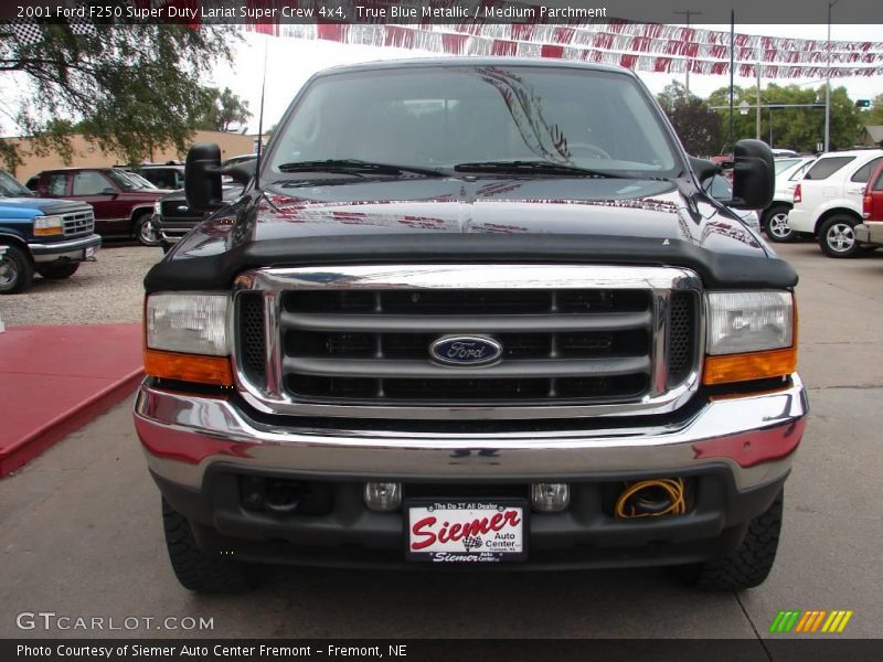 True Blue Metallic / Medium Parchment 2001 Ford F250 Super Duty Lariat Super Crew 4x4