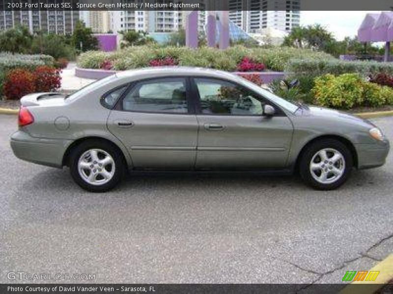 Spruce Green Metallic / Medium Parchment 2003 Ford Taurus SES