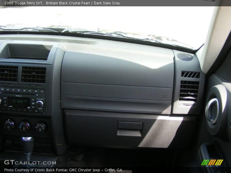 Brilliant Black Crystal Pearl / Dark Slate Gray 2008 Dodge Nitro SXT