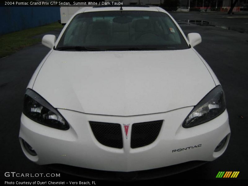 Summit White / Dark Taupe 2004 Pontiac Grand Prix GTP Sedan