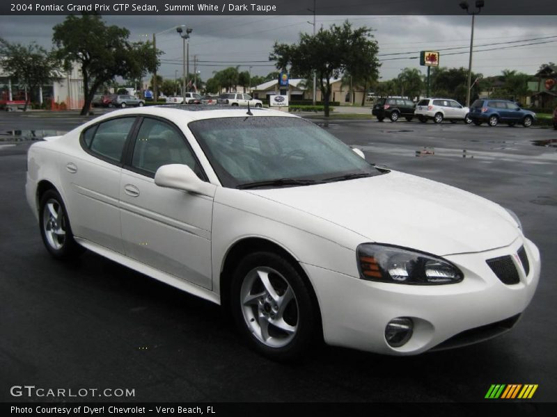 Summit White / Dark Taupe 2004 Pontiac Grand Prix GTP Sedan