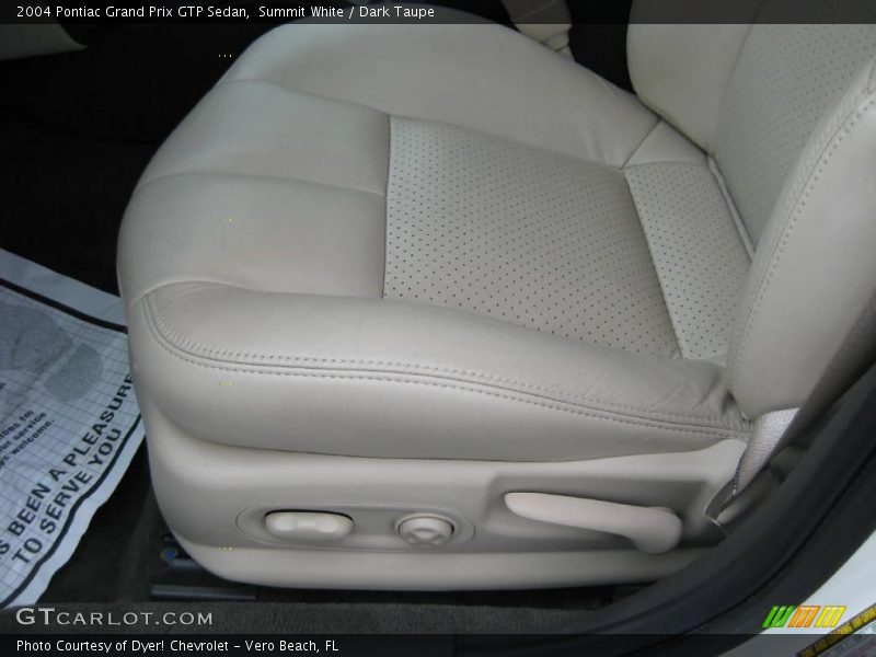 Summit White / Dark Taupe 2004 Pontiac Grand Prix GTP Sedan