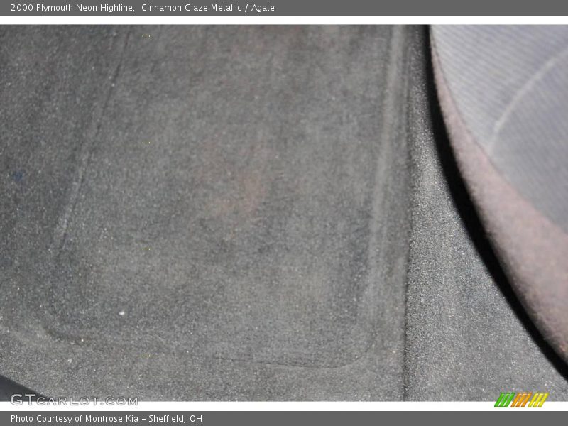 Cinnamon Glaze Metallic / Agate 2000 Plymouth Neon Highline