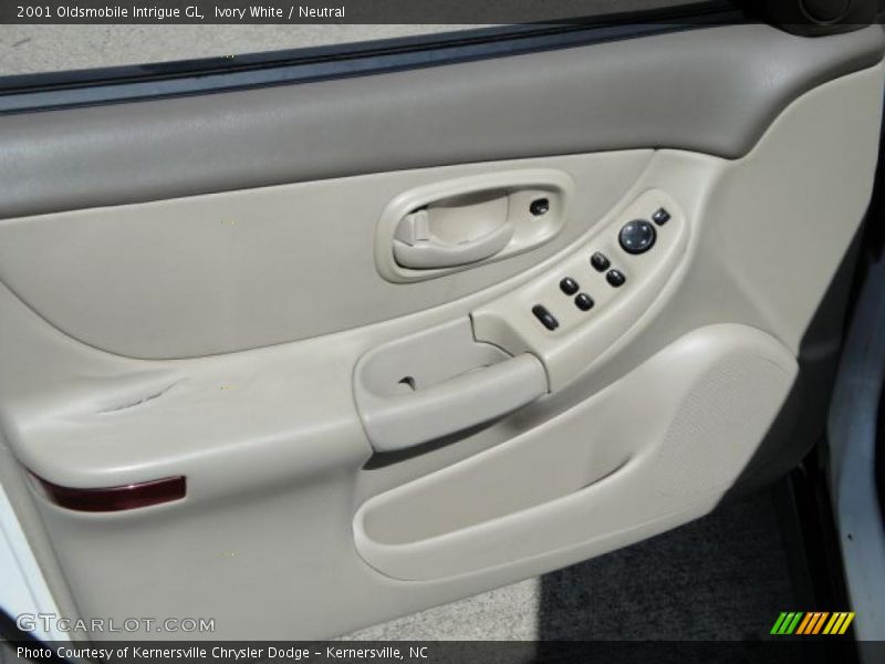 Ivory White / Neutral 2001 Oldsmobile Intrigue GL