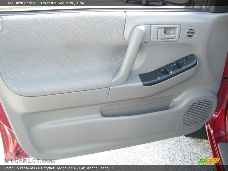 Excessive Red Mica / Gray 2004 Isuzu Rodeo S