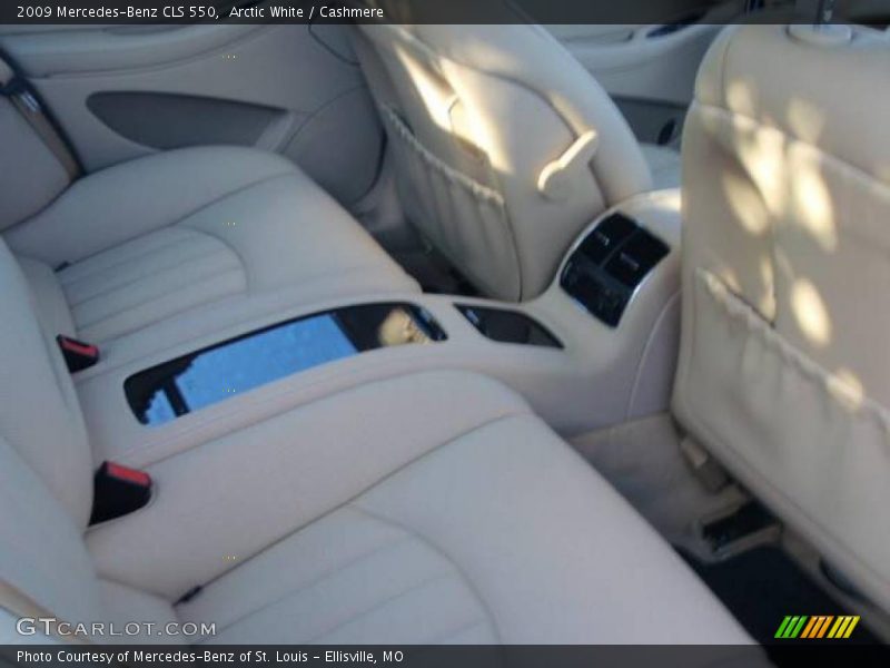 Arctic White / Cashmere 2009 Mercedes-Benz CLS 550