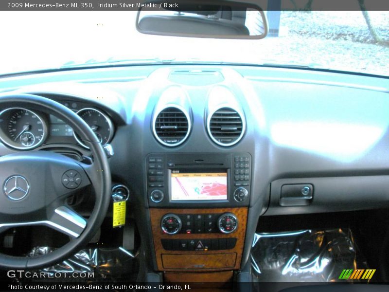 Iridium Silver Metallic / Black 2009 Mercedes-Benz ML 350