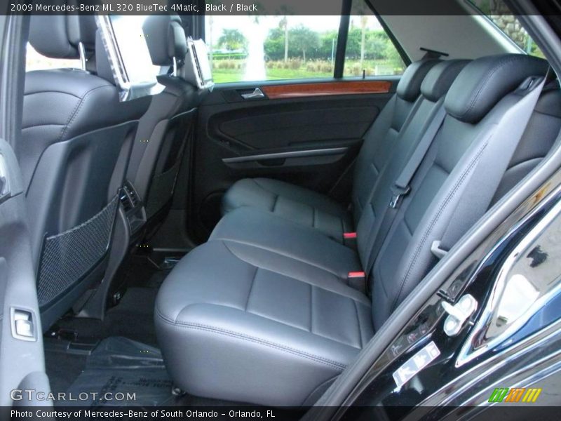 Black / Black 2009 Mercedes-Benz ML 320 BlueTec 4Matic