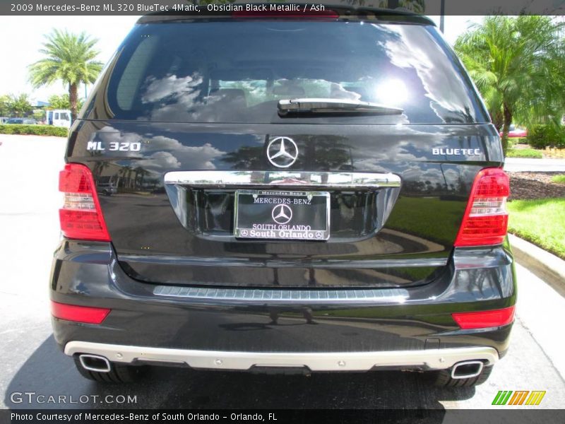 Obsidian Black Metallic / Ash 2009 Mercedes-Benz ML 320 BlueTec 4Matic