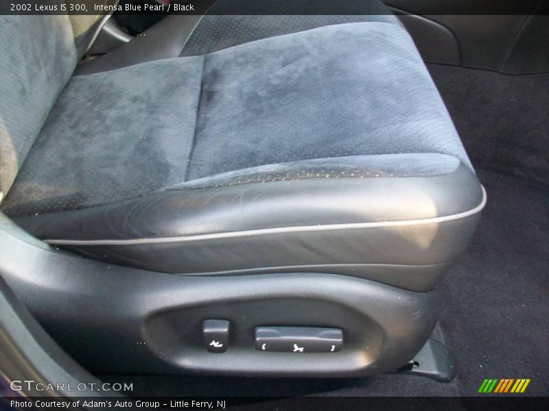 Intensa Blue Pearl / Black 2002 Lexus IS 300