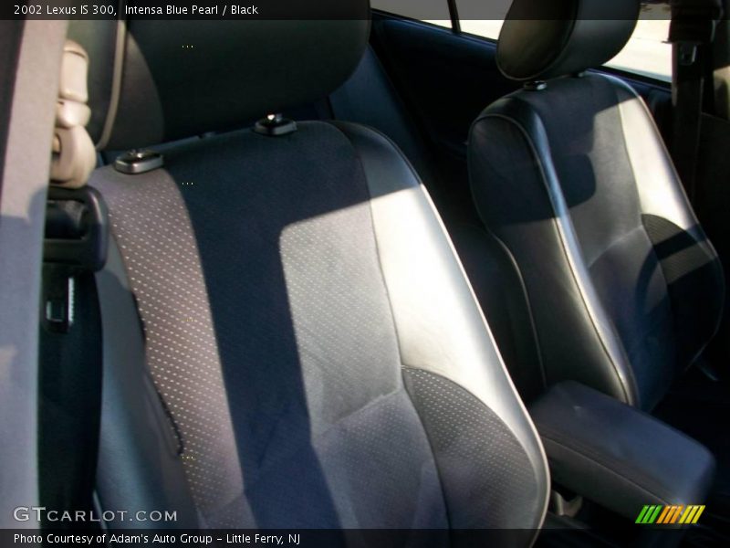 Intensa Blue Pearl / Black 2002 Lexus IS 300