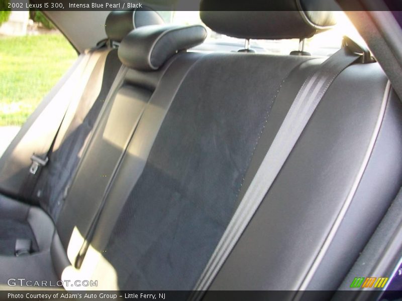 Intensa Blue Pearl / Black 2002 Lexus IS 300