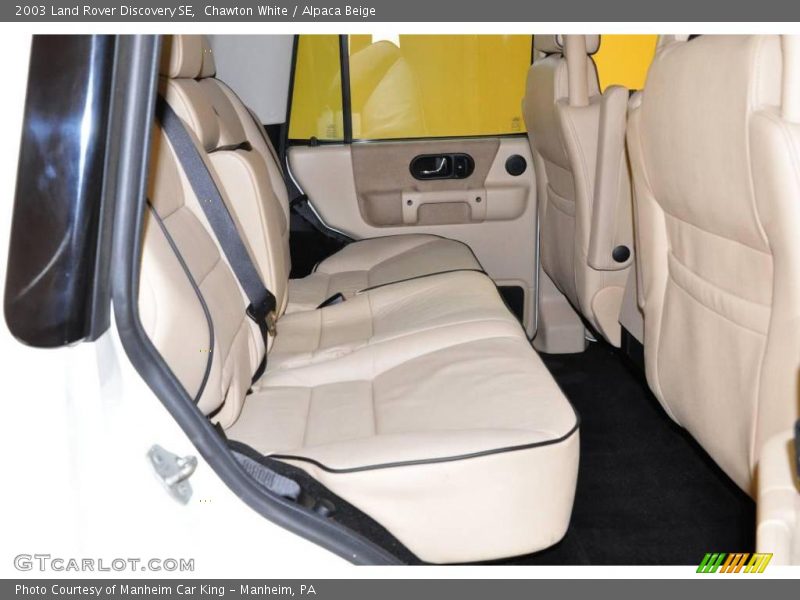 Chawton White / Alpaca Beige 2003 Land Rover Discovery SE