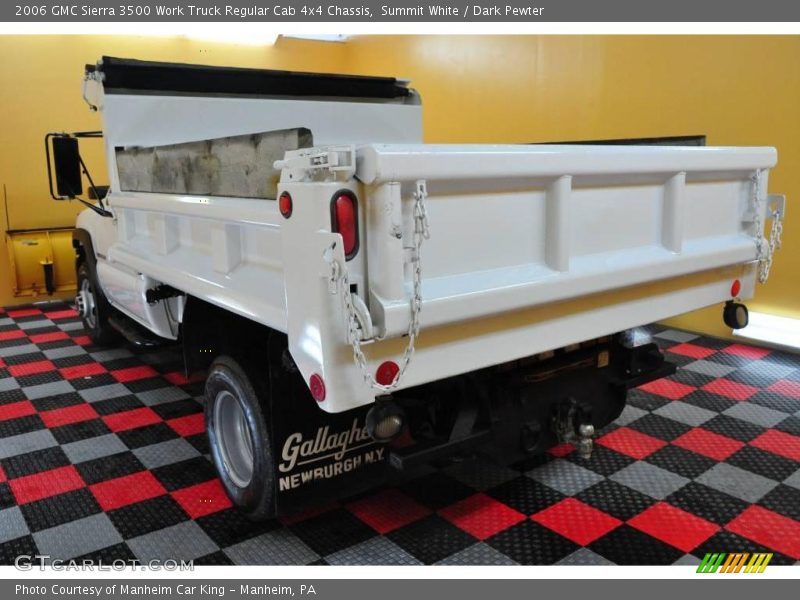 Summit White / Dark Pewter 2006 GMC Sierra 3500 Work Truck Regular Cab 4x4 Chassis