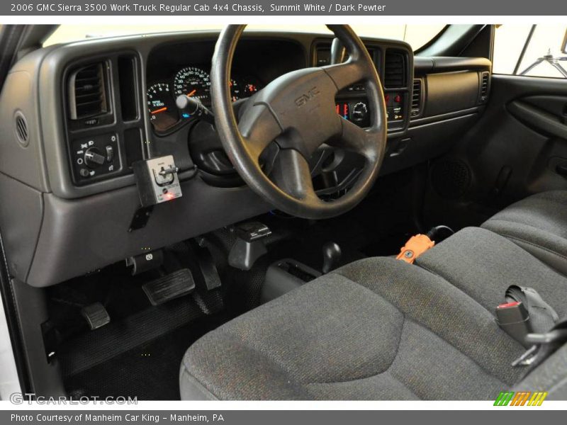 Summit White / Dark Pewter 2006 GMC Sierra 3500 Work Truck Regular Cab 4x4 Chassis
