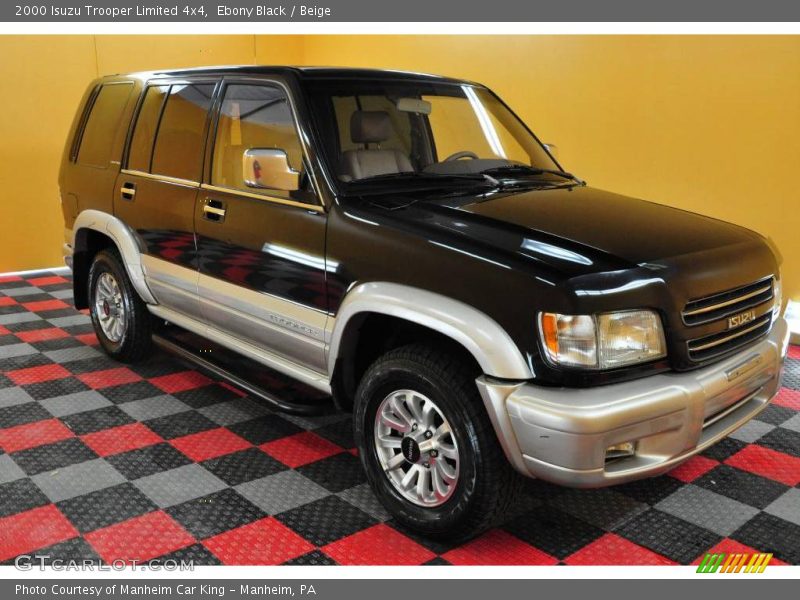 Ebony Black / Beige 2000 Isuzu Trooper Limited 4x4