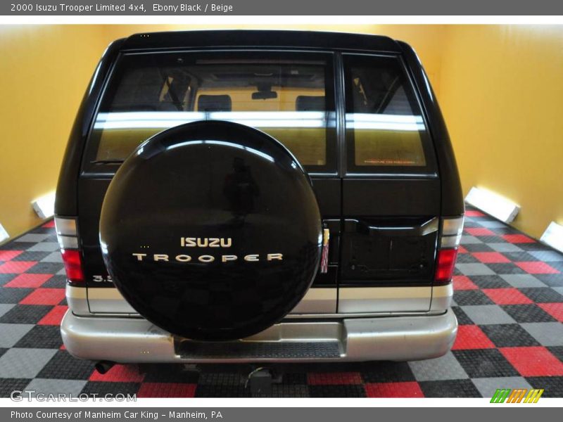 Ebony Black / Beige 2000 Isuzu Trooper Limited 4x4