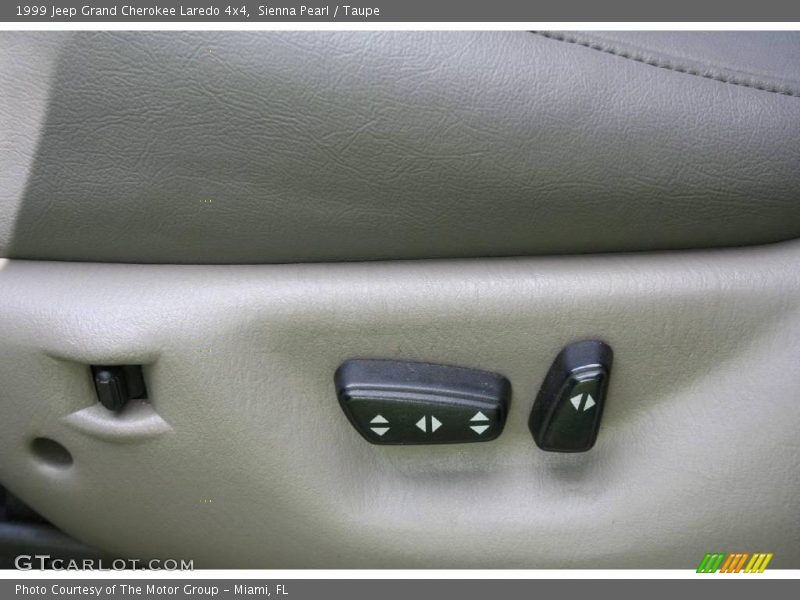 Sienna Pearl / Taupe 1999 Jeep Grand Cherokee Laredo 4x4