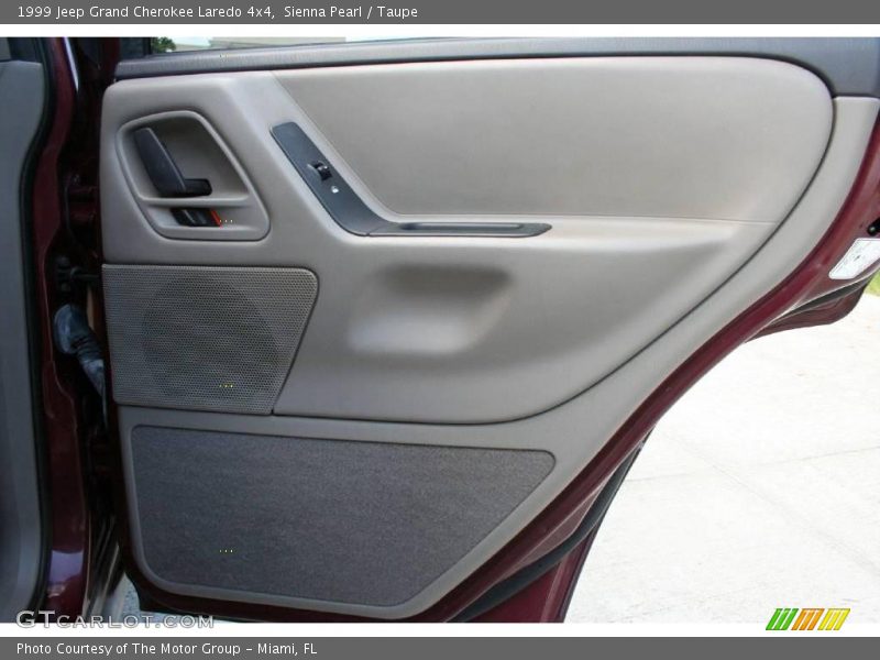 Sienna Pearl / Taupe 1999 Jeep Grand Cherokee Laredo 4x4
