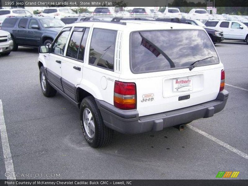 Stone White / Tan 1995 Jeep Grand Cherokee Laredo 4x4