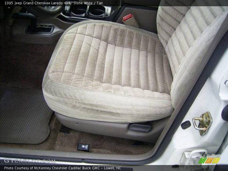 Stone White / Tan 1995 Jeep Grand Cherokee Laredo 4x4