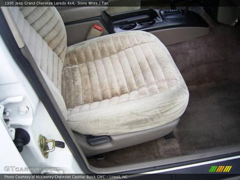 Stone White / Tan 1995 Jeep Grand Cherokee Laredo 4x4