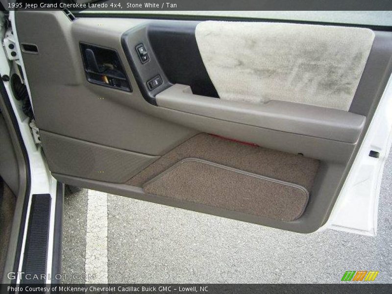 Stone White / Tan 1995 Jeep Grand Cherokee Laredo 4x4