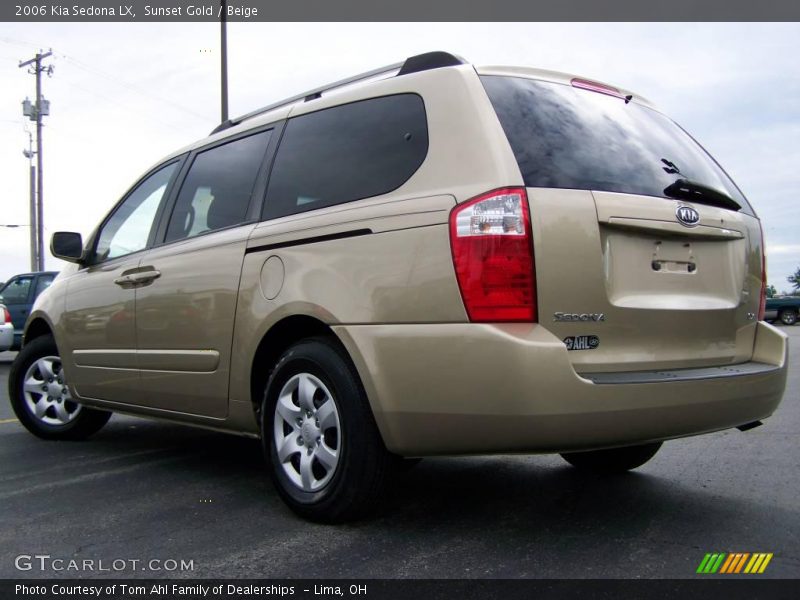 Sunset Gold / Beige 2006 Kia Sedona LX