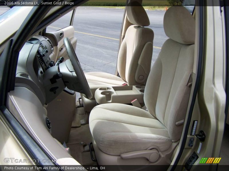 Sunset Gold / Beige 2006 Kia Sedona LX