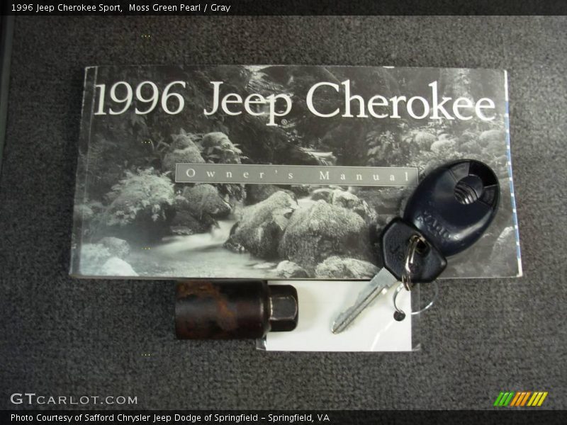 Moss Green Pearl / Gray 1996 Jeep Cherokee Sport