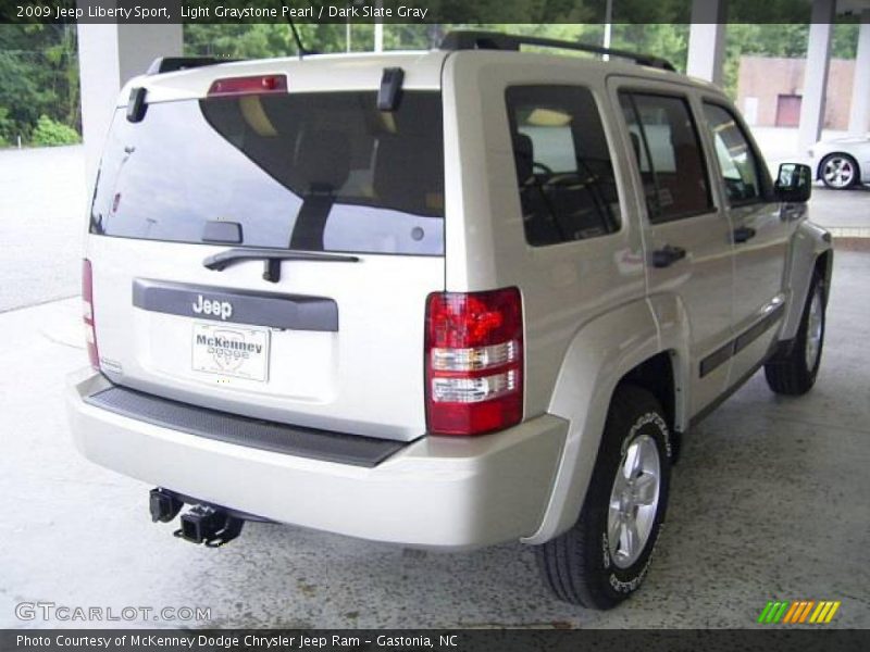 Light Graystone Pearl / Dark Slate Gray 2009 Jeep Liberty Sport