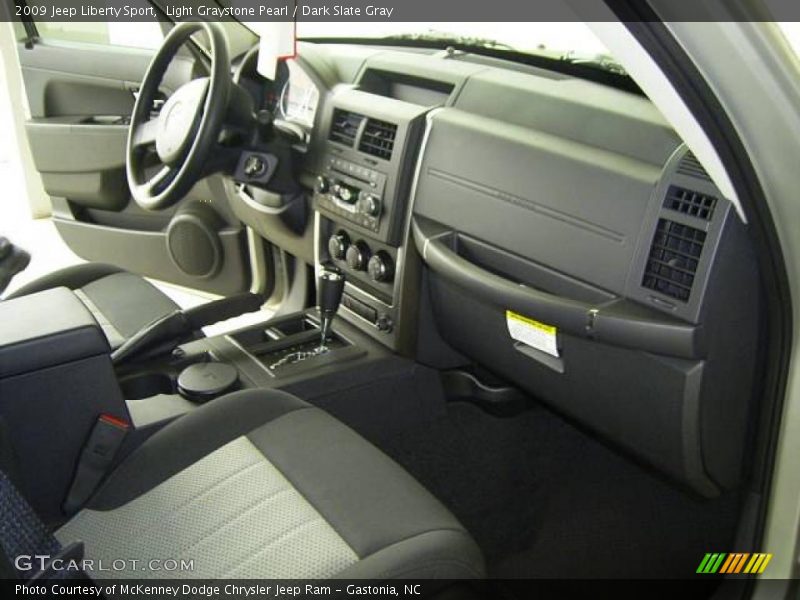 Light Graystone Pearl / Dark Slate Gray 2009 Jeep Liberty Sport