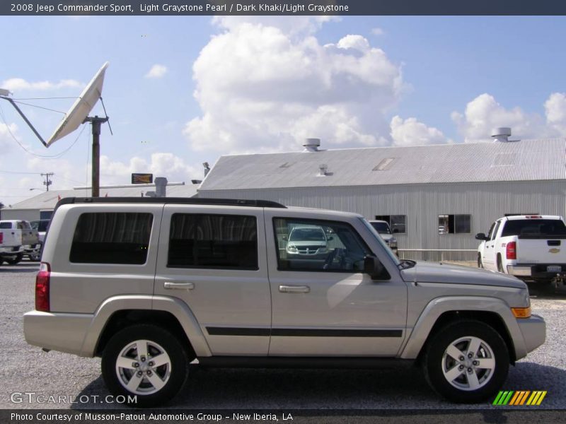 Light Graystone Pearl / Dark Khaki/Light Graystone 2008 Jeep Commander Sport