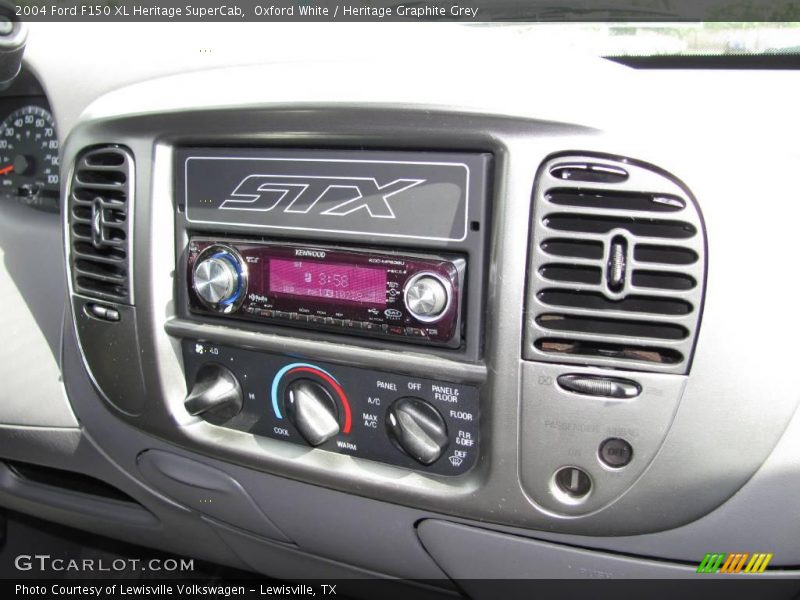 Oxford White / Heritage Graphite Grey 2004 Ford F150 XL Heritage SuperCab