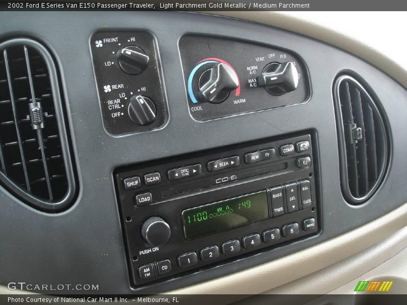Light Parchment Gold Metallic / Medium Parchment 2002 Ford E Series Van E150 Passenger Traveler