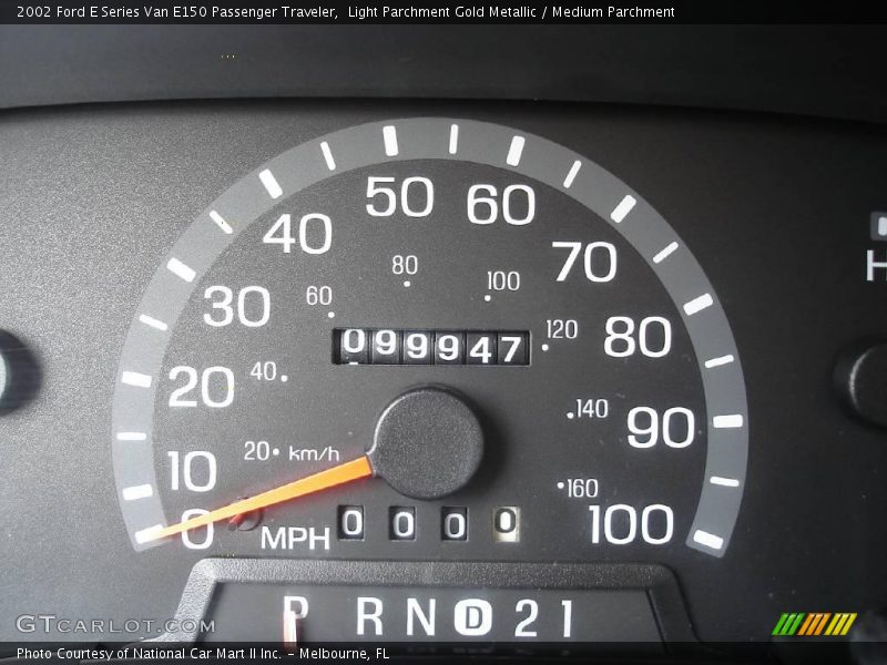 Light Parchment Gold Metallic / Medium Parchment 2002 Ford E Series Van E150 Passenger Traveler