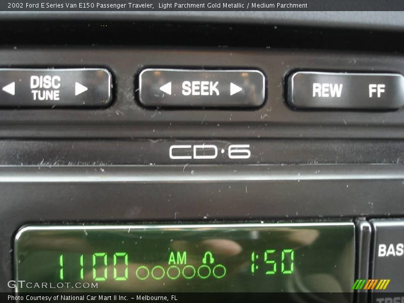 Light Parchment Gold Metallic / Medium Parchment 2002 Ford E Series Van E150 Passenger Traveler