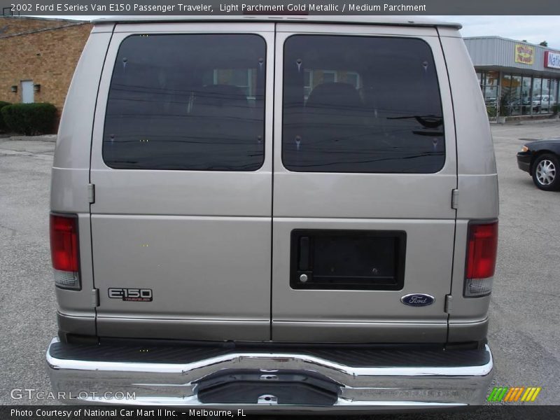 Light Parchment Gold Metallic / Medium Parchment 2002 Ford E Series Van E150 Passenger Traveler
