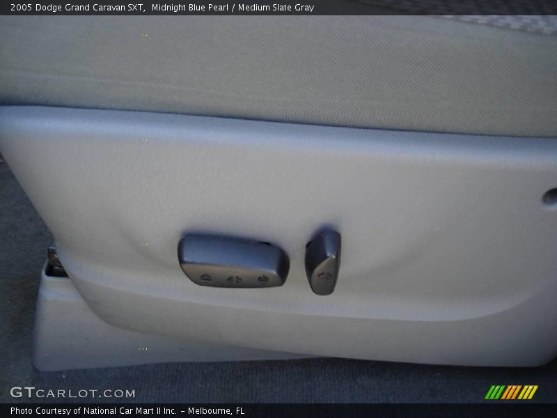 Midnight Blue Pearl / Medium Slate Gray 2005 Dodge Grand Caravan SXT