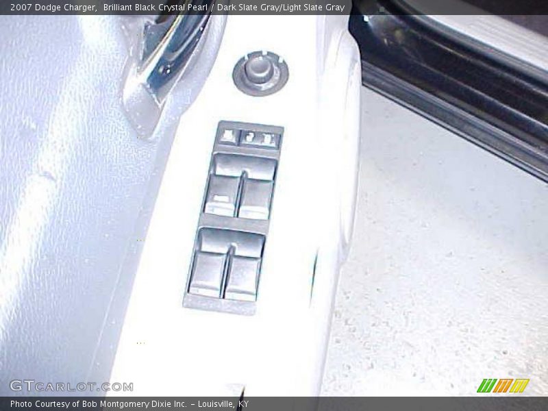 Brilliant Black Crystal Pearl / Dark Slate Gray/Light Slate Gray 2007 Dodge Charger