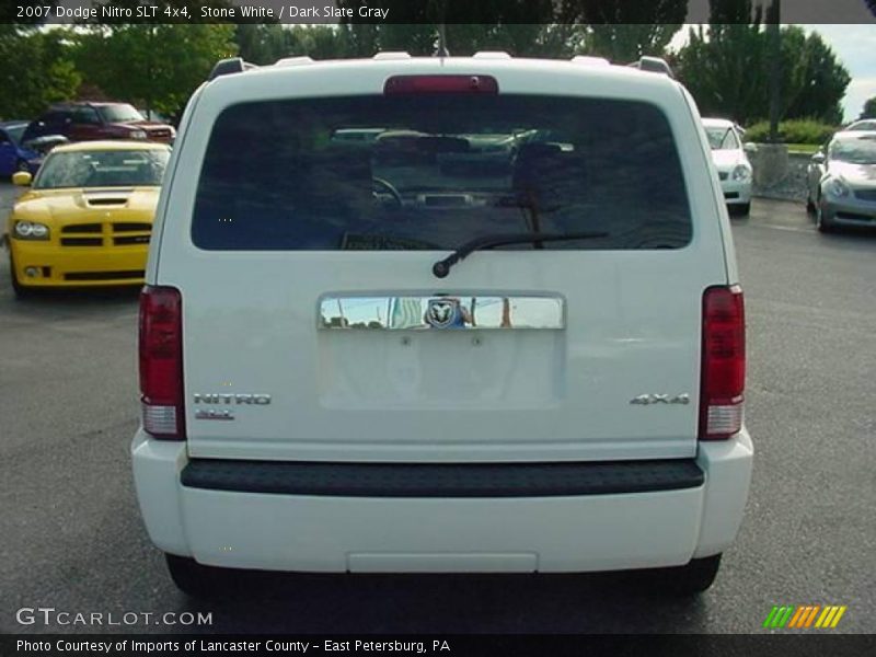 Stone White / Dark Slate Gray 2007 Dodge Nitro SLT 4x4
