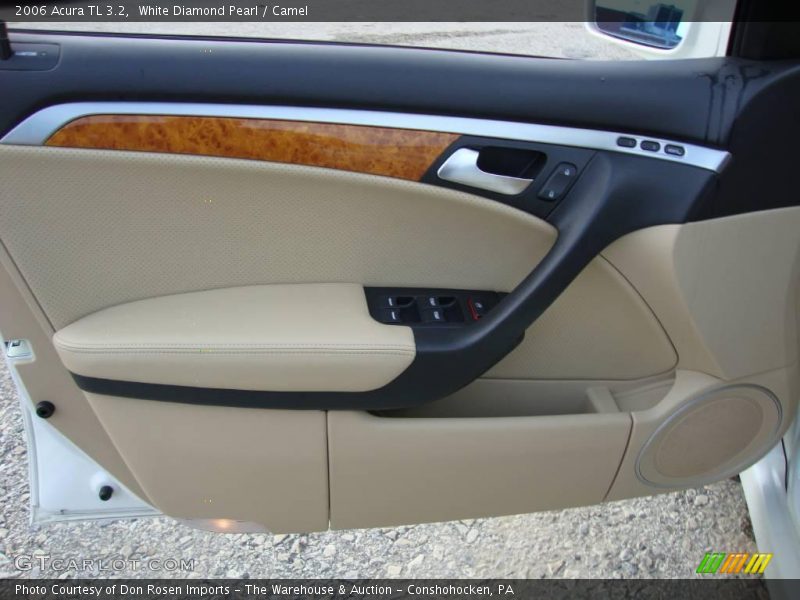 White Diamond Pearl / Camel 2006 Acura TL 3.2