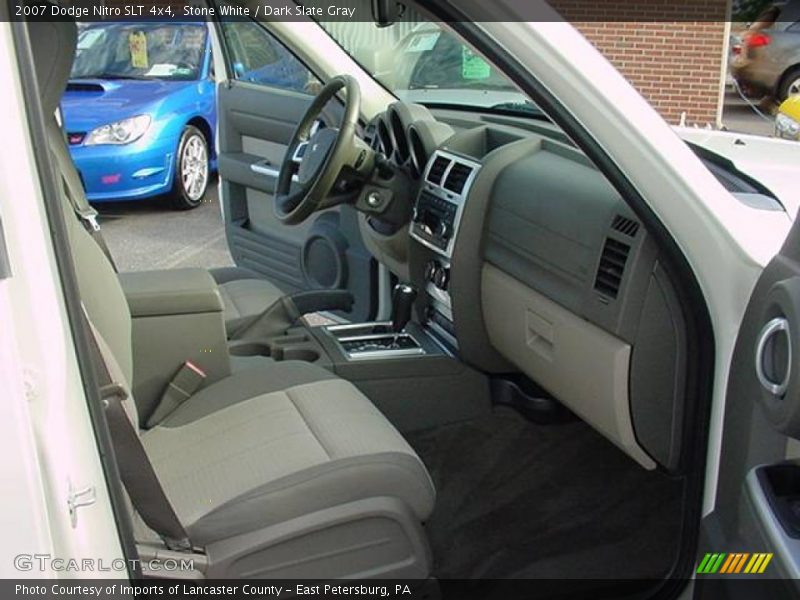 Stone White / Dark Slate Gray 2007 Dodge Nitro SLT 4x4