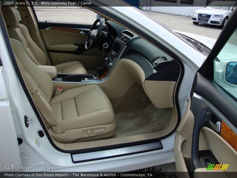 White Diamond Pearl / Camel 2006 Acura TL 3.2
