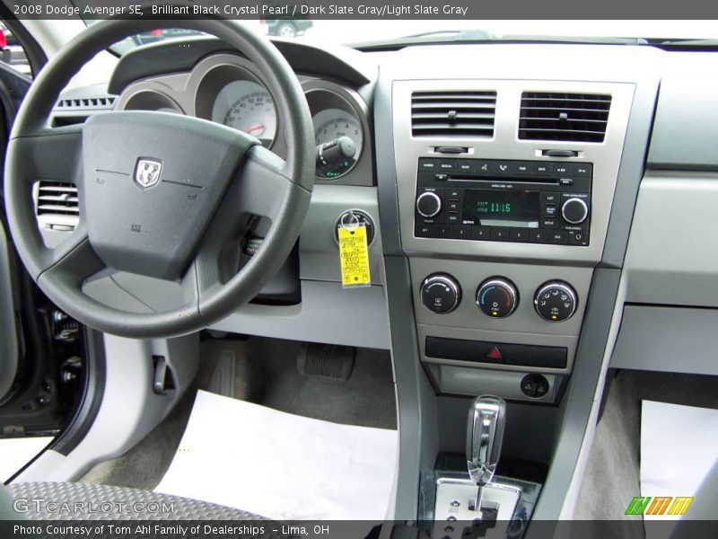 Brilliant Black Crystal Pearl / Dark Slate Gray/Light Slate Gray 2008 Dodge Avenger SE