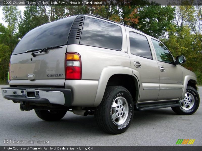 Light Pewter Metallic / Tan/Neutral 2002 Chevrolet Tahoe LT 4x4