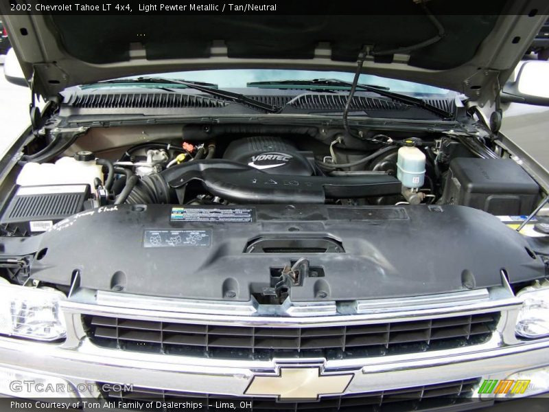 Light Pewter Metallic / Tan/Neutral 2002 Chevrolet Tahoe LT 4x4