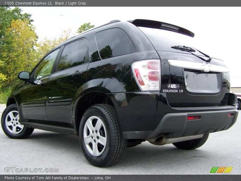 Black / Light Gray 2005 Chevrolet Equinox LS