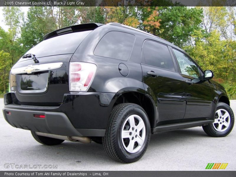 Black / Light Gray 2005 Chevrolet Equinox LS